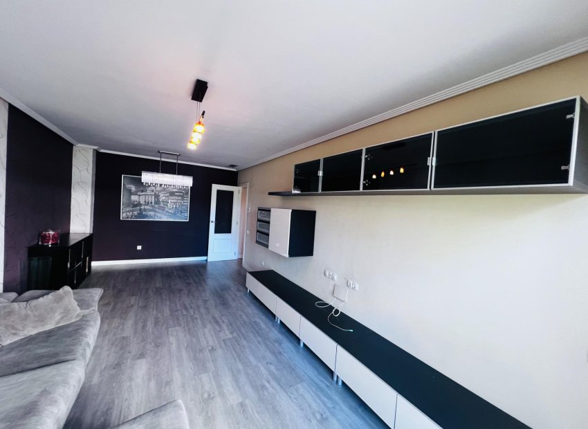 Resale - Planta baja - Elche - Zona Universidad