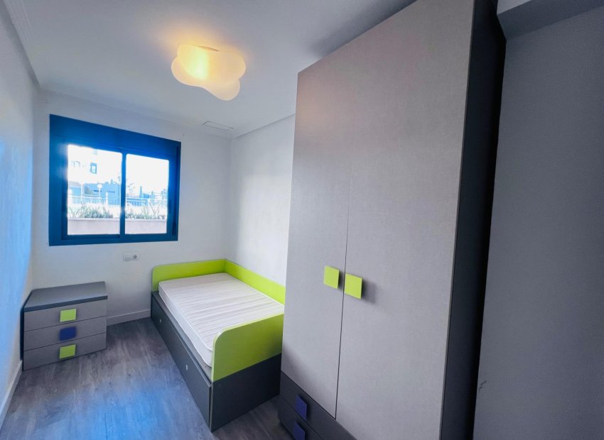 Resale - Planta baja - Elche - Zona Universidad