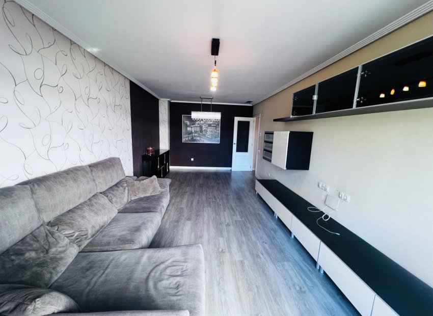 Resale - Planta baja - Elche - Zona Universidad