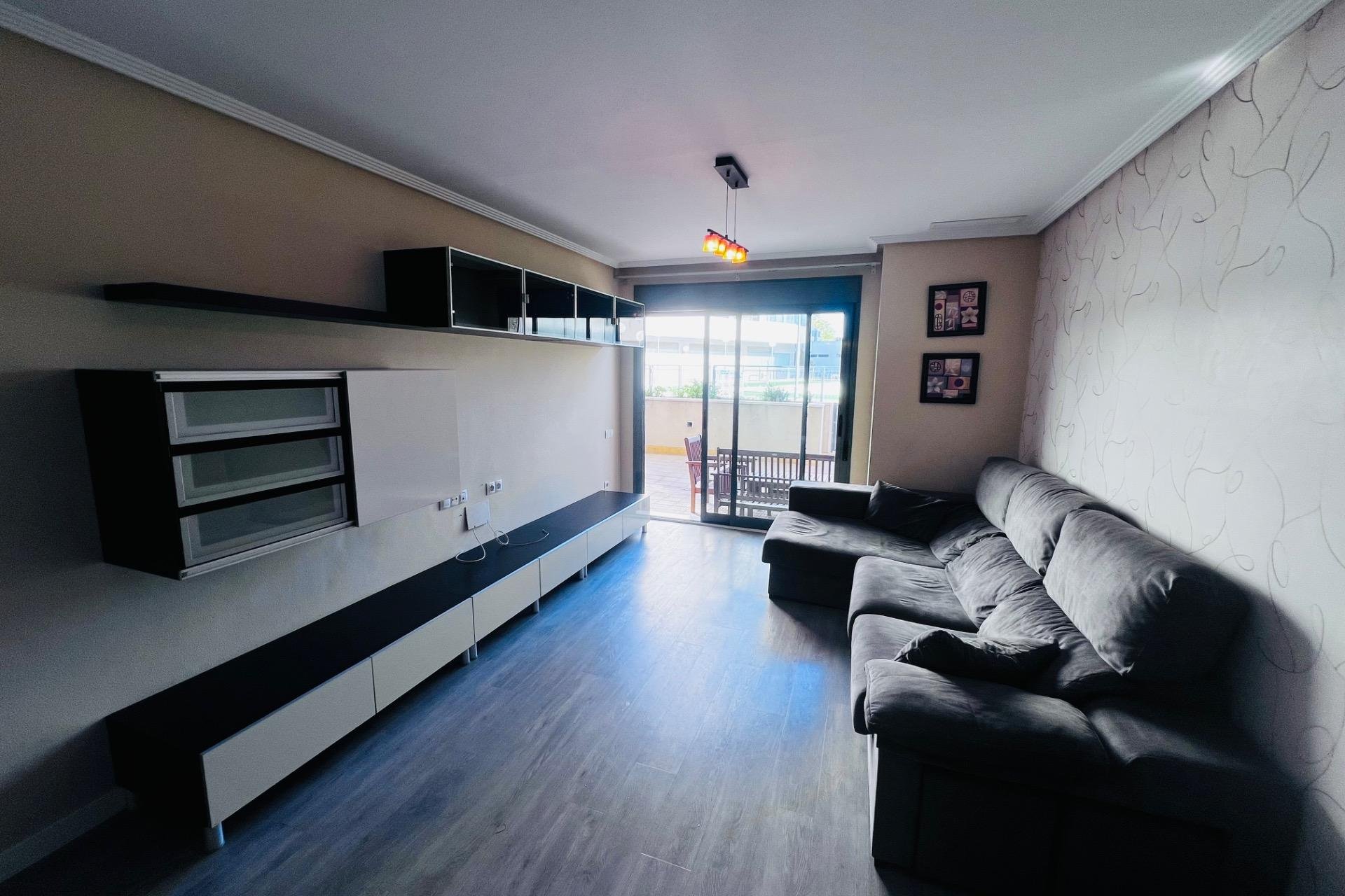 Resale - Planta baja - Elche - Zona Universidad