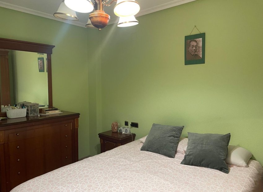 Resale - Planta baja - Torrellano