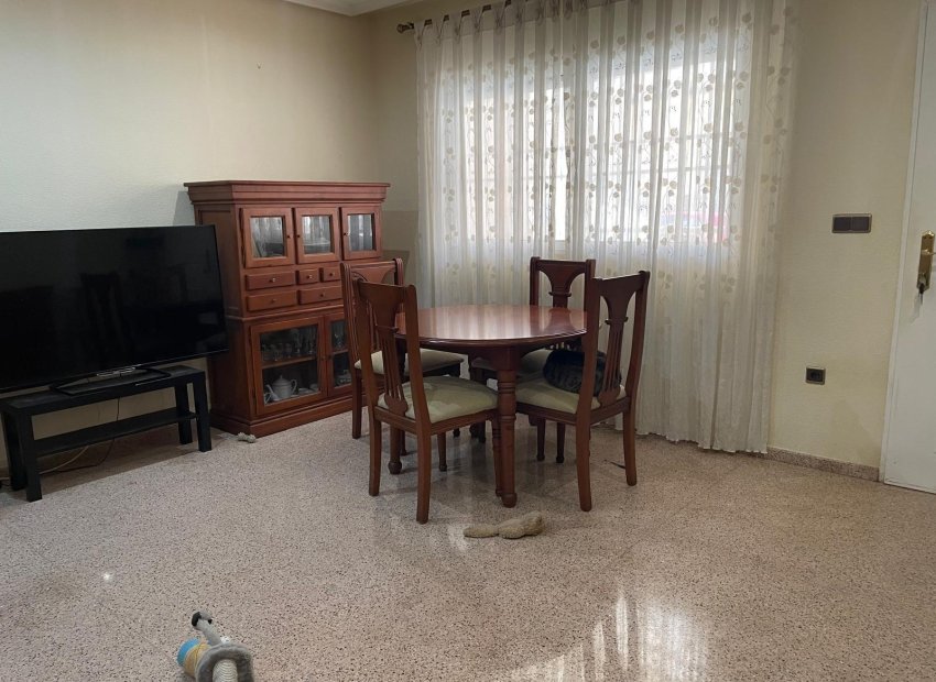 Resale - Planta baja - Torrellano