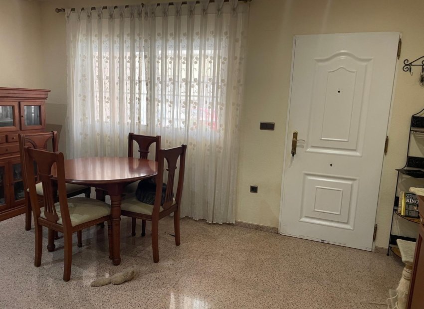 Resale - Planta baja - Torrellano