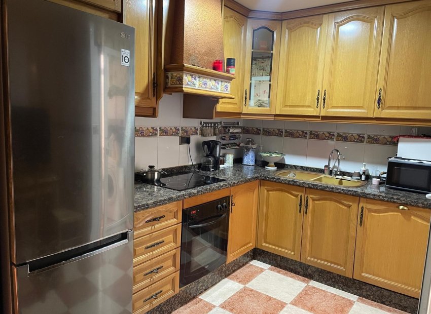 Resale - Planta baja - Torrellano