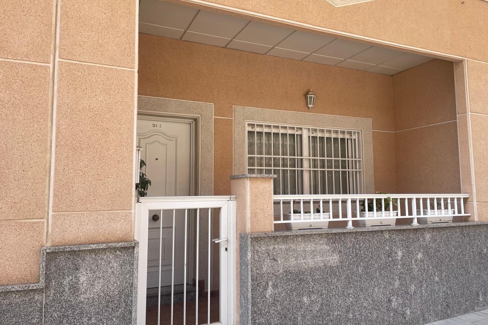 Resale - Planta baja - Torrellano