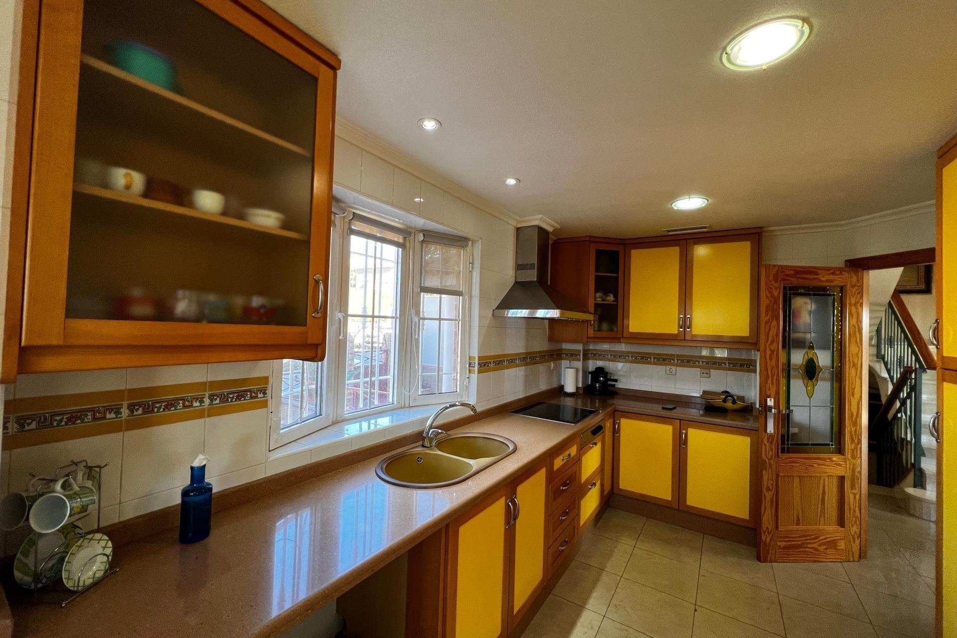 Resale - Townhouse - Elche - Bonavista