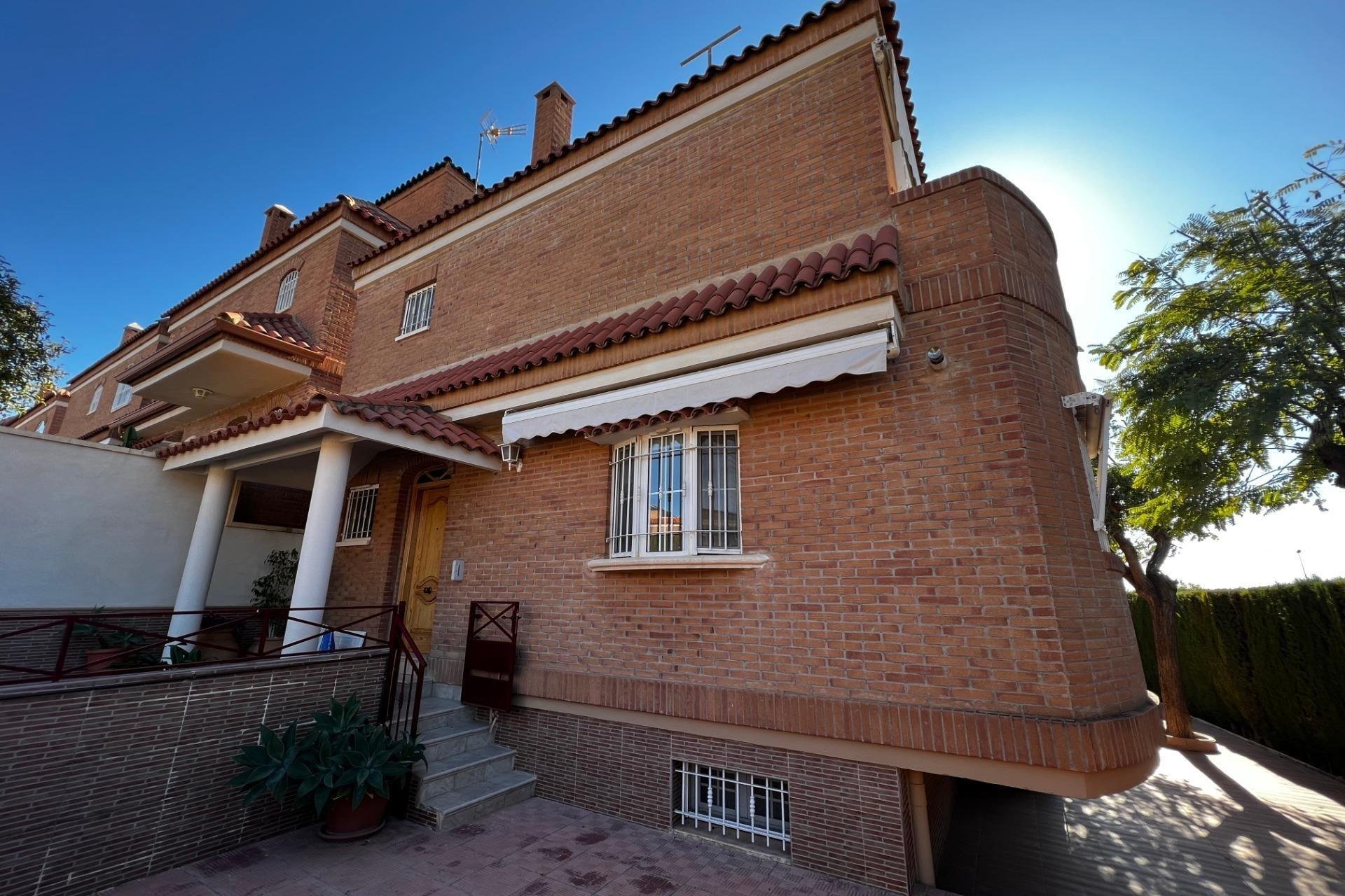 Resale - Townhouse - Elche - Bonavista