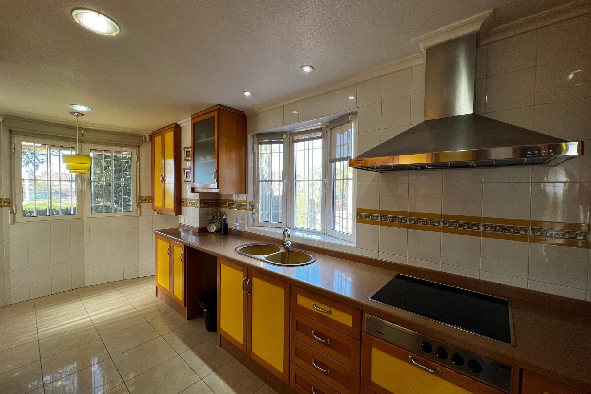 Resale - Townhouse - Elche - Bonavista