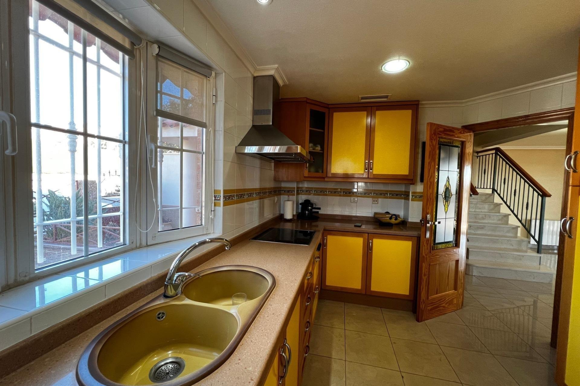 Resale - Townhouse - Elche - Bonavista