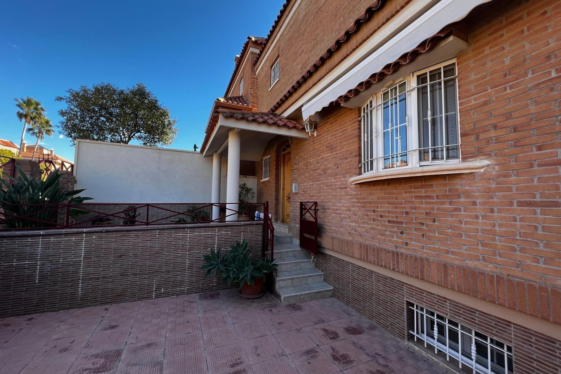 Resale - Townhouse - Elche - Bonavista