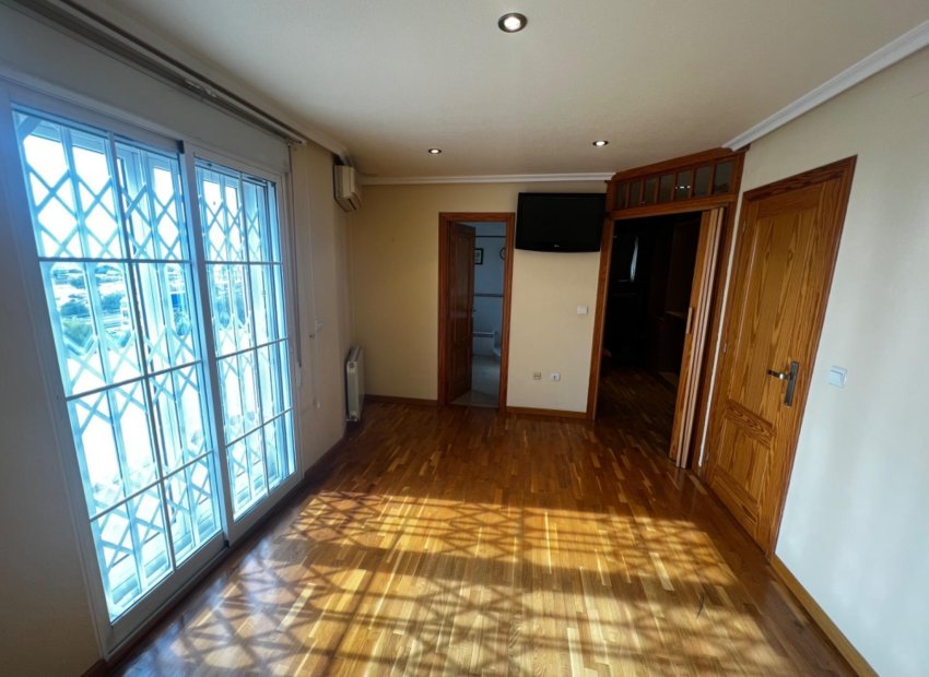 Resale - Townhouse - Elche - Bonavista