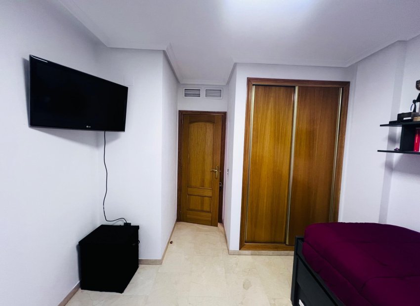 Resale - Townhouse - Elche - Campo de Fútbol