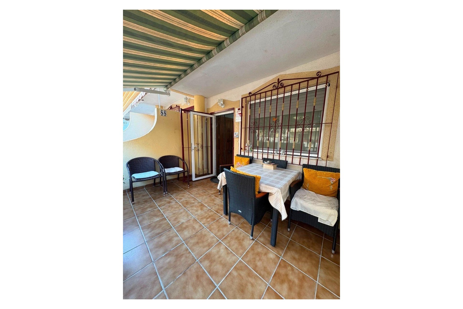 Resale - Townhouse - Orihuela Costa - Playa Flamenca
