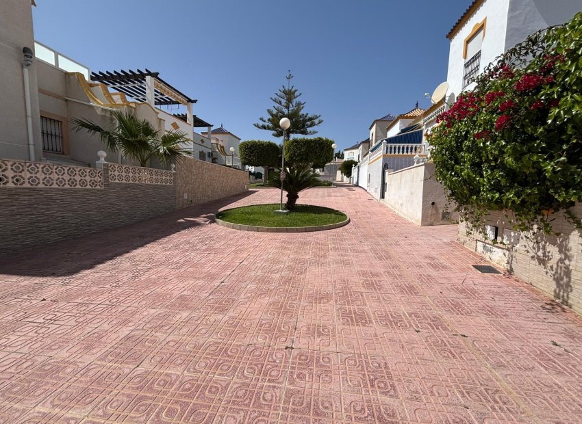 Resale - Townhouse - Torrevieja - Los altos