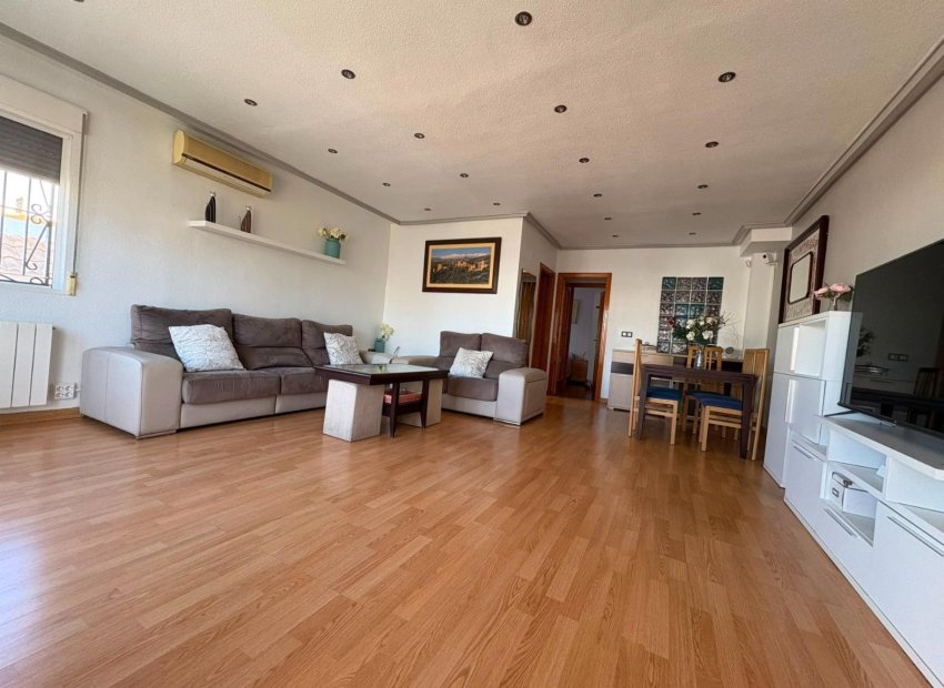 Resale - Townhouse - Torrevieja - Orihuela costa