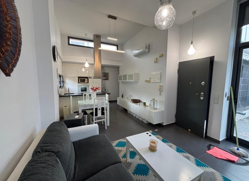 Resale - Townhouse - Torrevieja - torrevieja