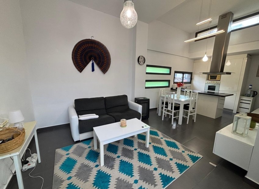 Resale - Townhouse - Torrevieja - torrevieja