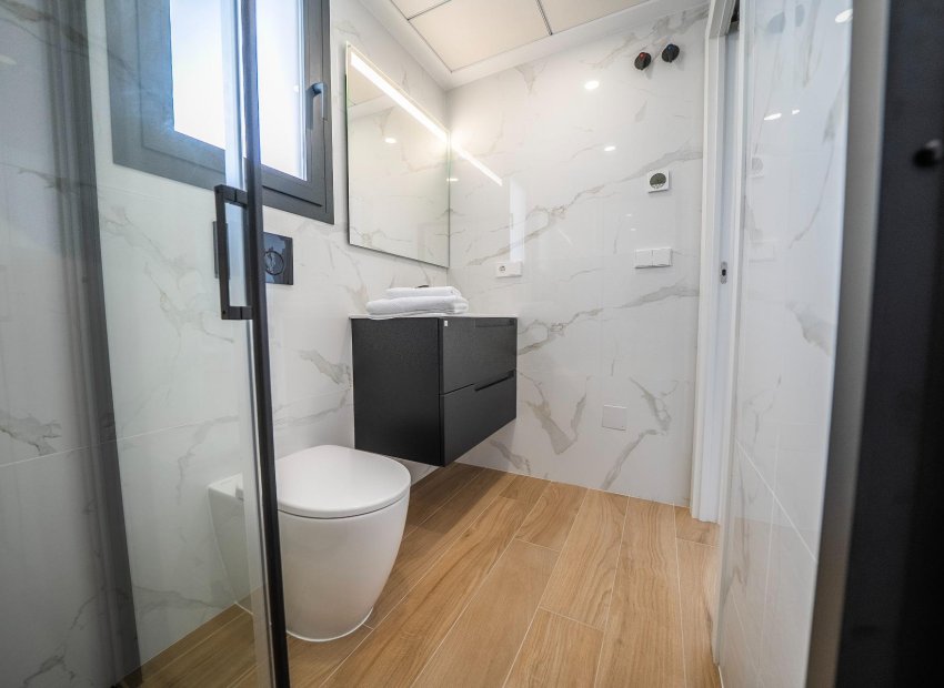 Resale - Villa - Algorfa - Comunidad valenciana