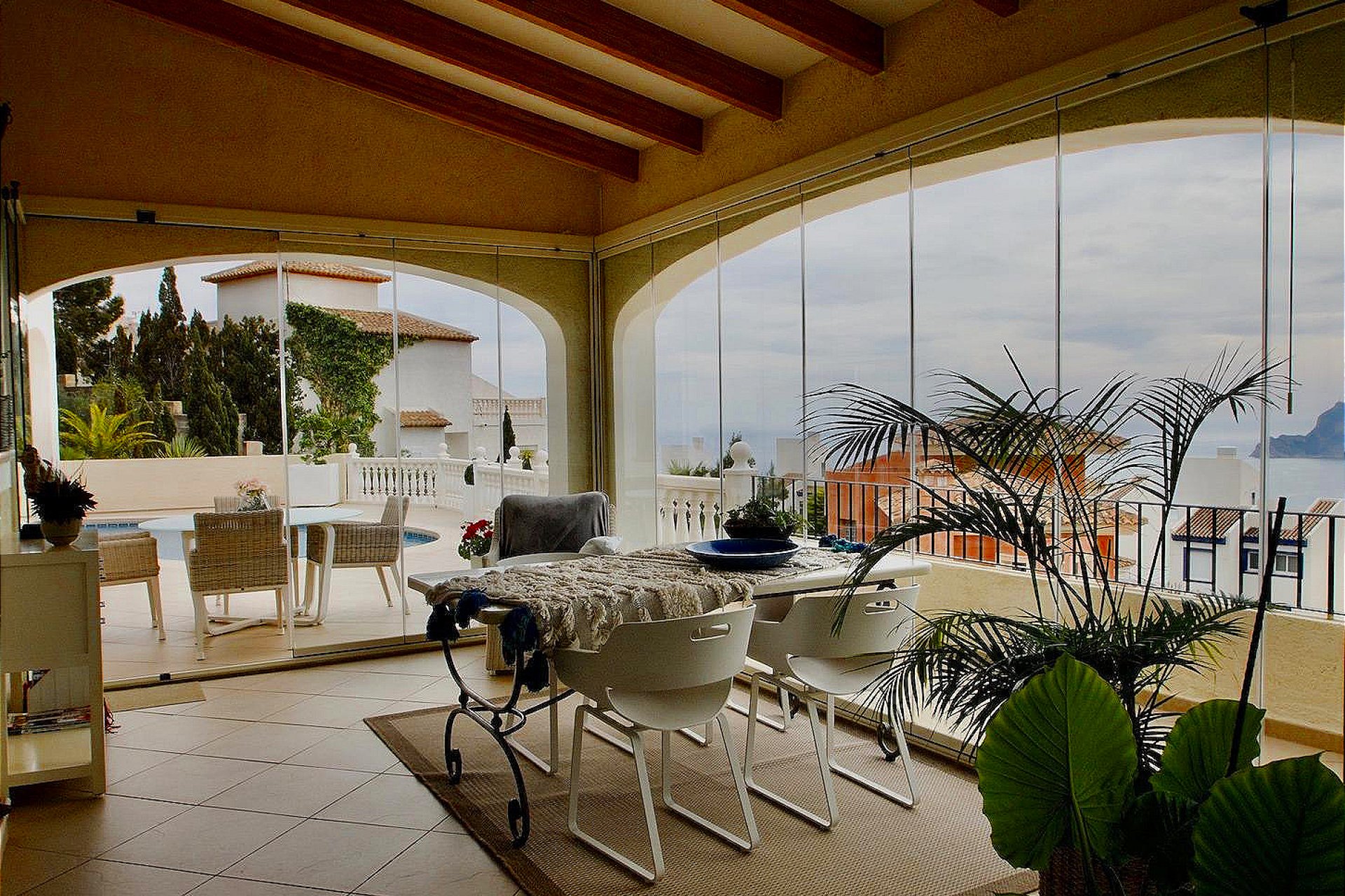 Resale - Villa - Altea