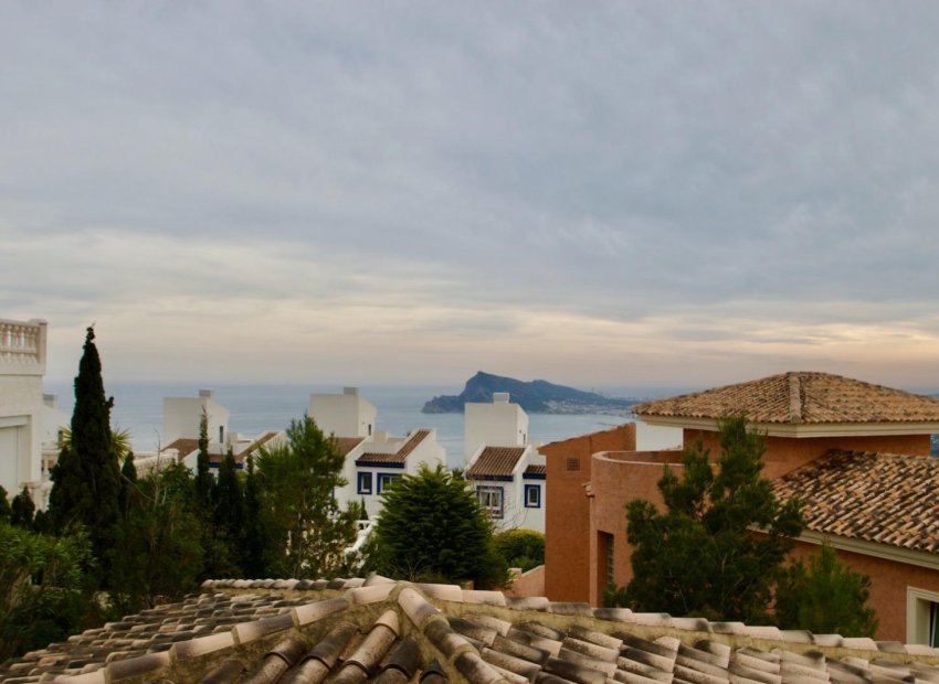 Resale - Villa - Altea