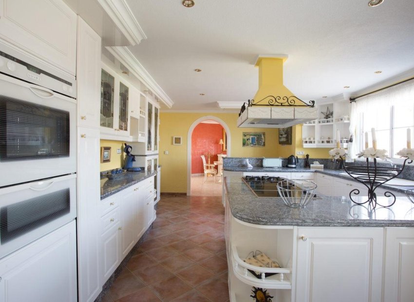 Resale - Villa de Lujo - La Nucía - Coloma