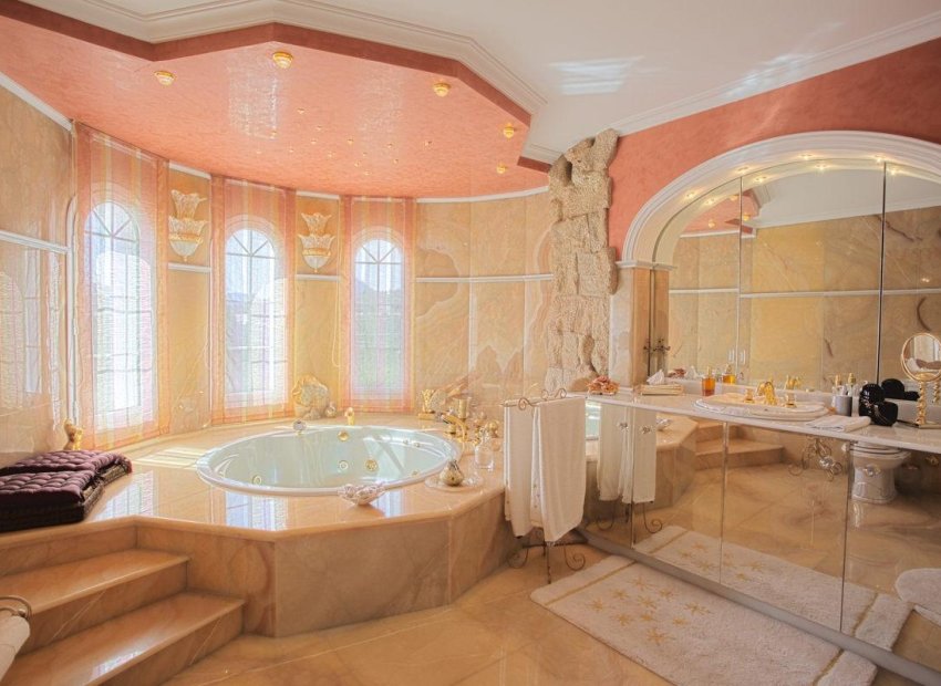 Resale - Villa de Lujo - La Nucía - Coloma