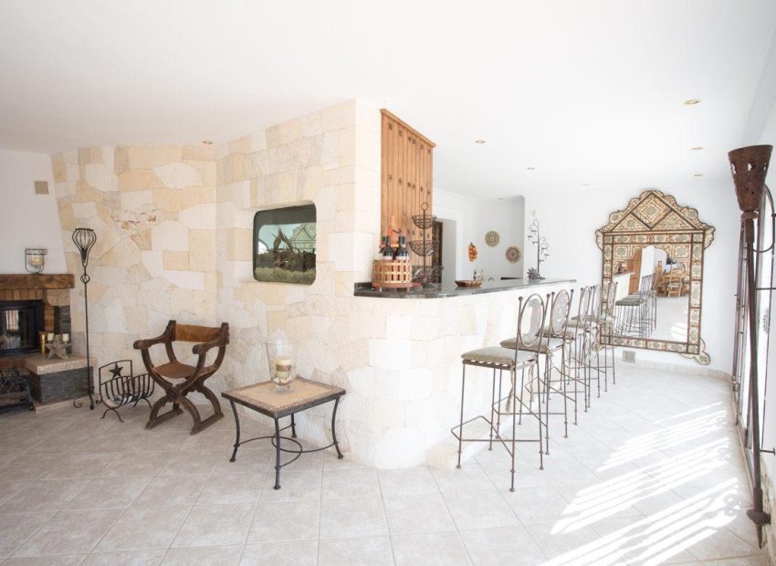 Resale - Villa de Lujo - La Nucía - Coloma