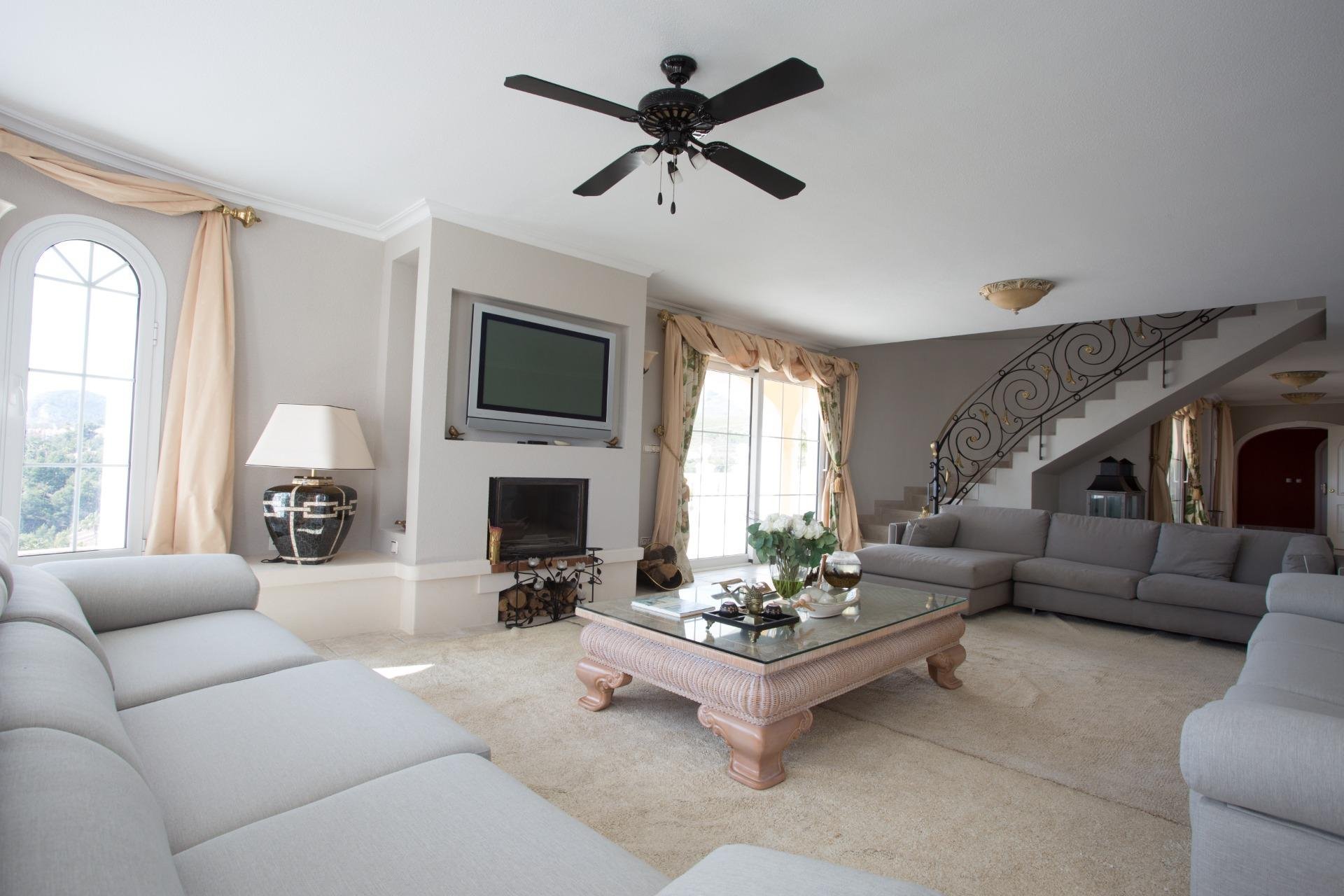 Resale - Villa de Lujo - La Nucía - Coloma