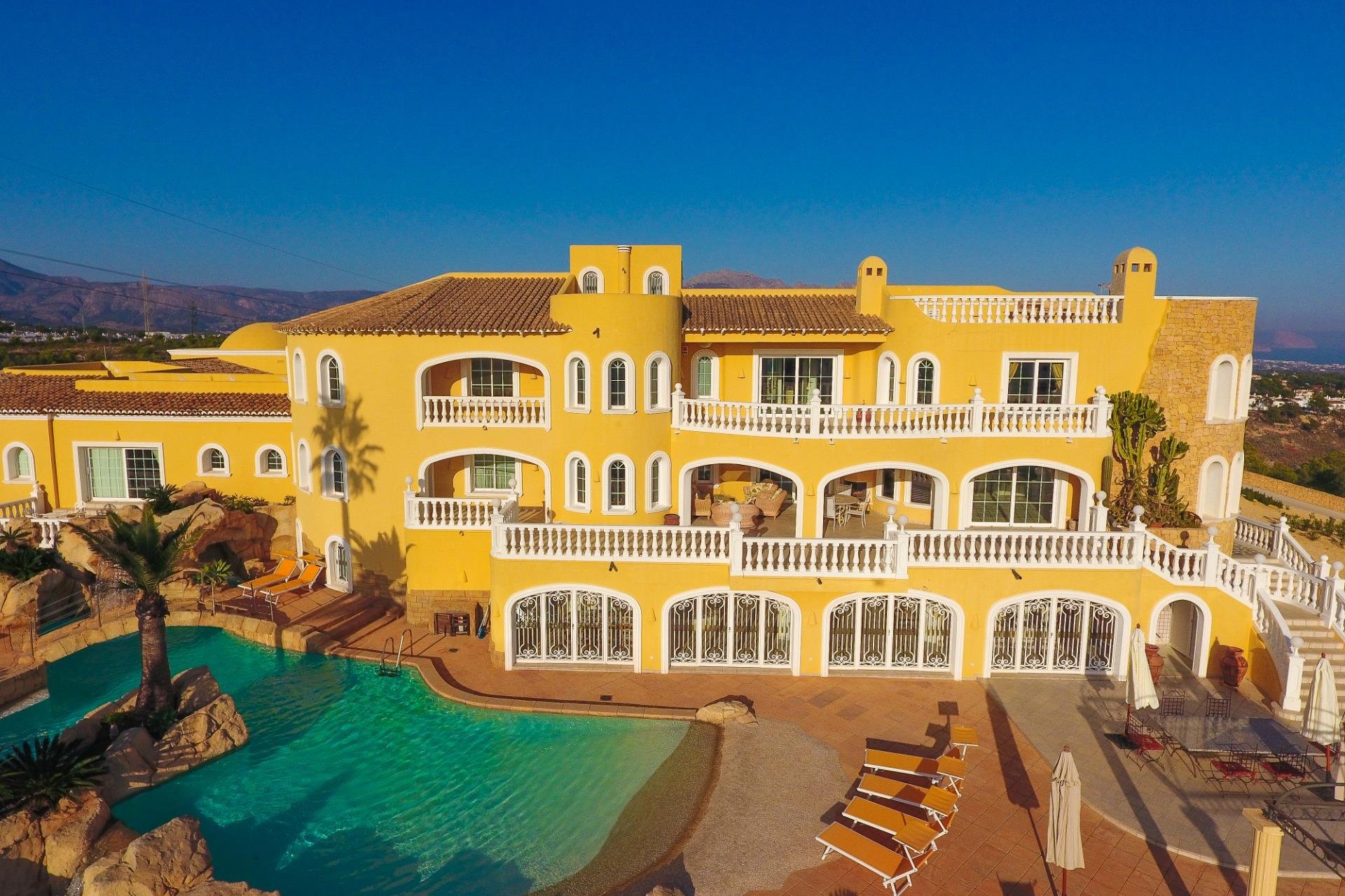 Resale - Villa de Lujo - La Nucía - Coloma