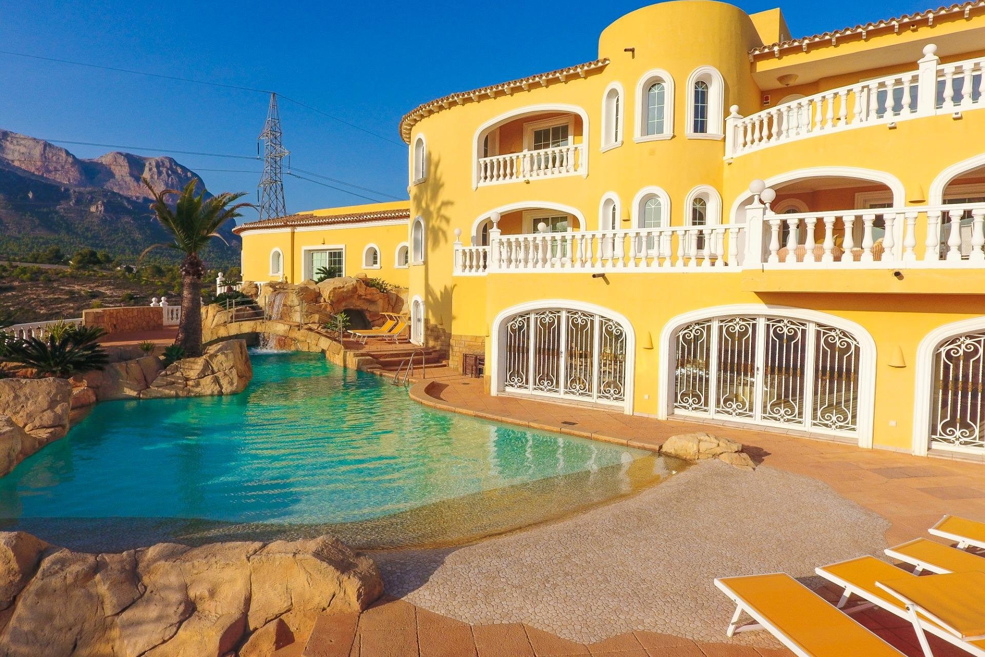 Resale - Villa de Lujo - La Nucía - Coloma