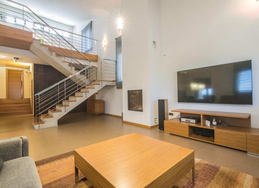 Resale - Villa de Lujo - Peña las aguilas - Peña de Las Águilas