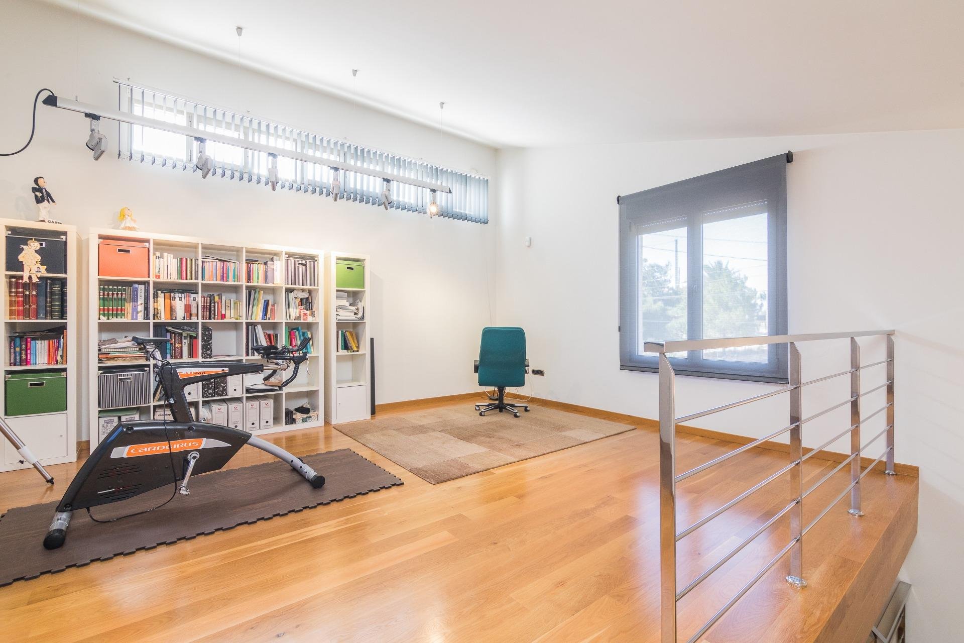 Resale - Villa de Lujo - Peña las aguilas - Peña de Las Águilas