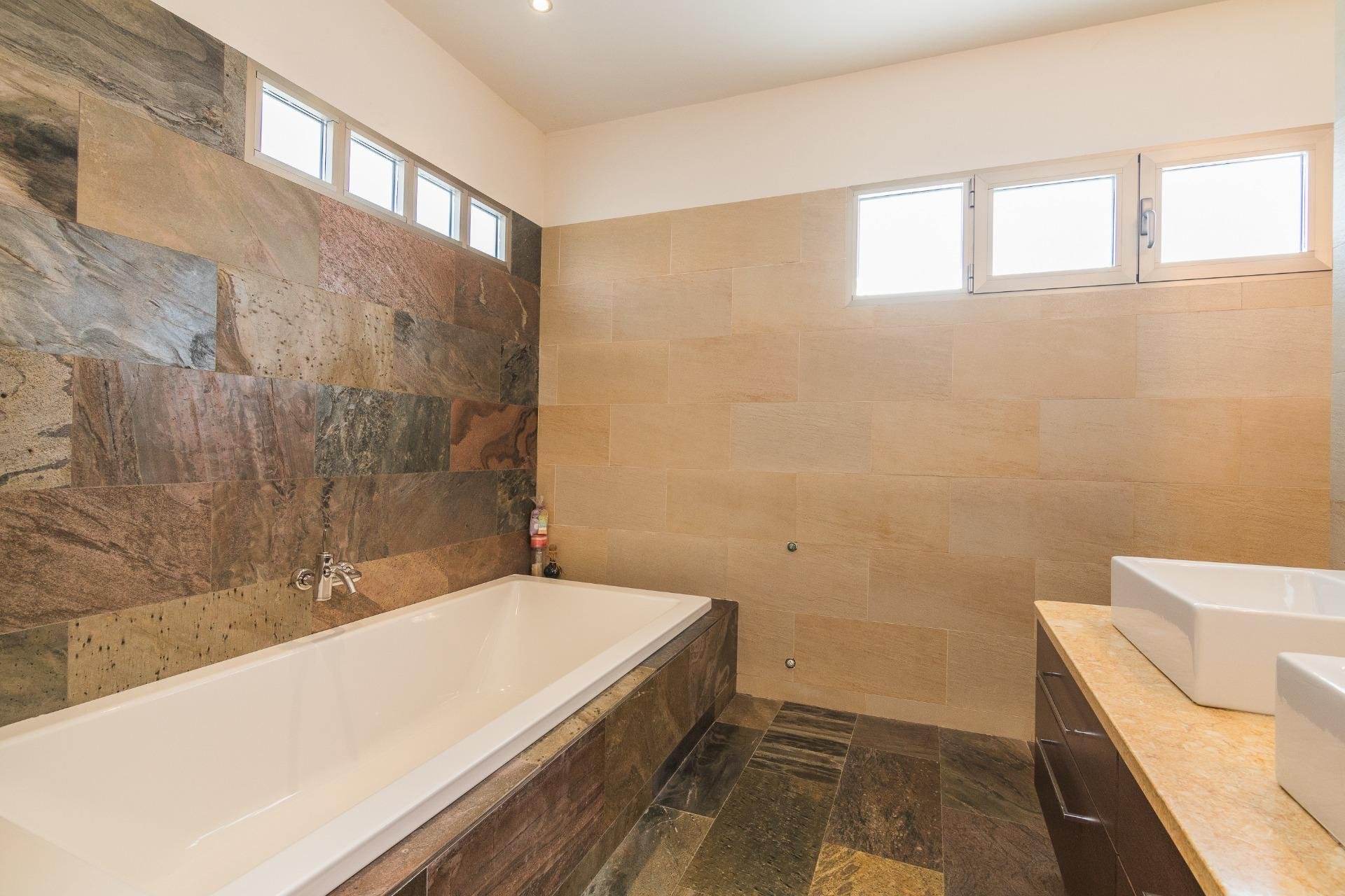 Resale - Villa de Lujo - Peña las aguilas - Peña de Las Águilas