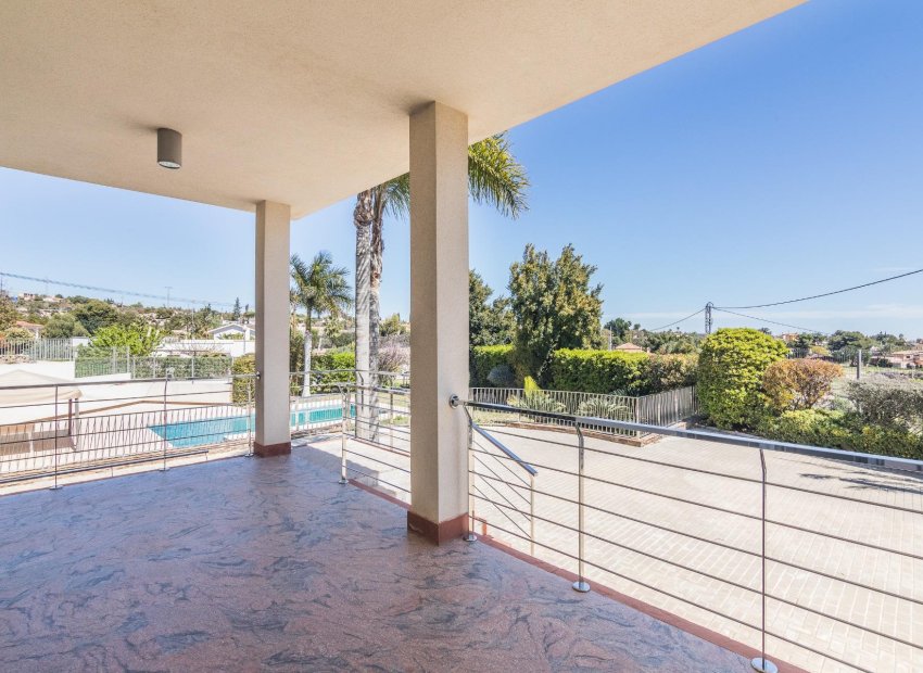 Resale - Villa de Lujo - Peña las aguilas - Peña de Las Águilas