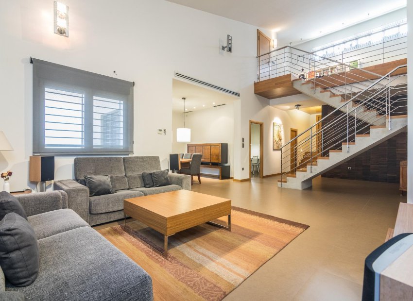 Resale - Villa de Lujo - Peña las aguilas - Peña de Las Águilas