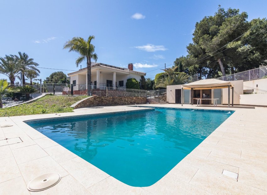 Resale - Villa de Lujo - Peña las aguilas - Peña de Las Águilas