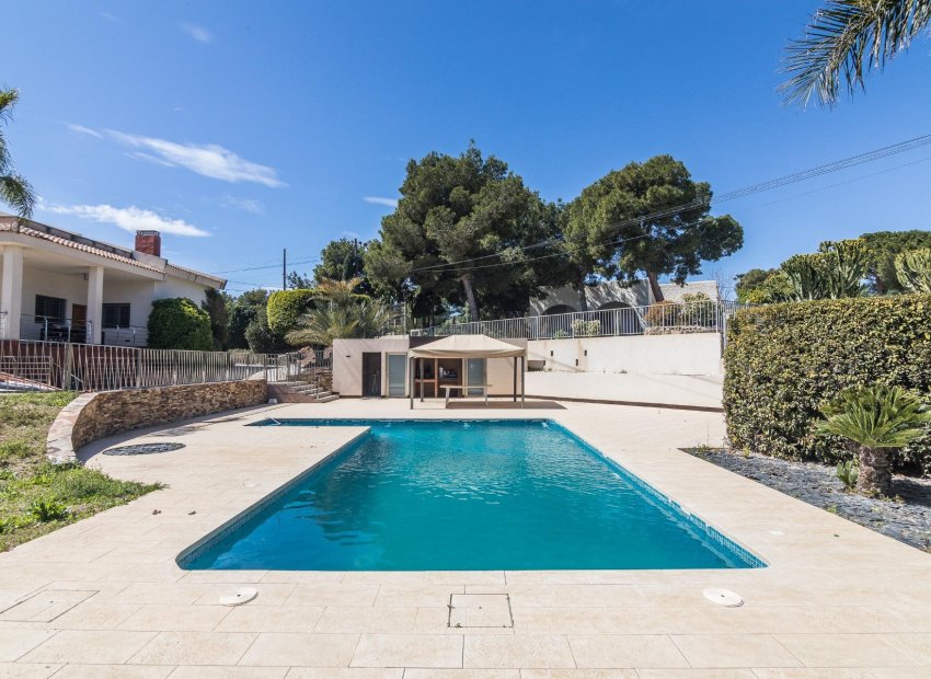 Resale - Villa de Lujo - Peña las aguilas - Peña de Las Águilas