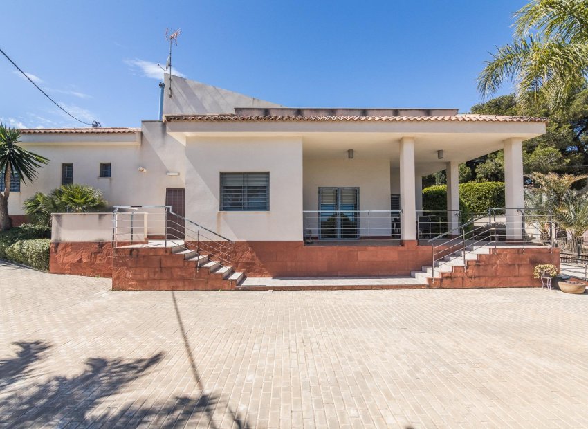 Resale - Villa de Lujo - Peña las aguilas - Peña de Las Águilas