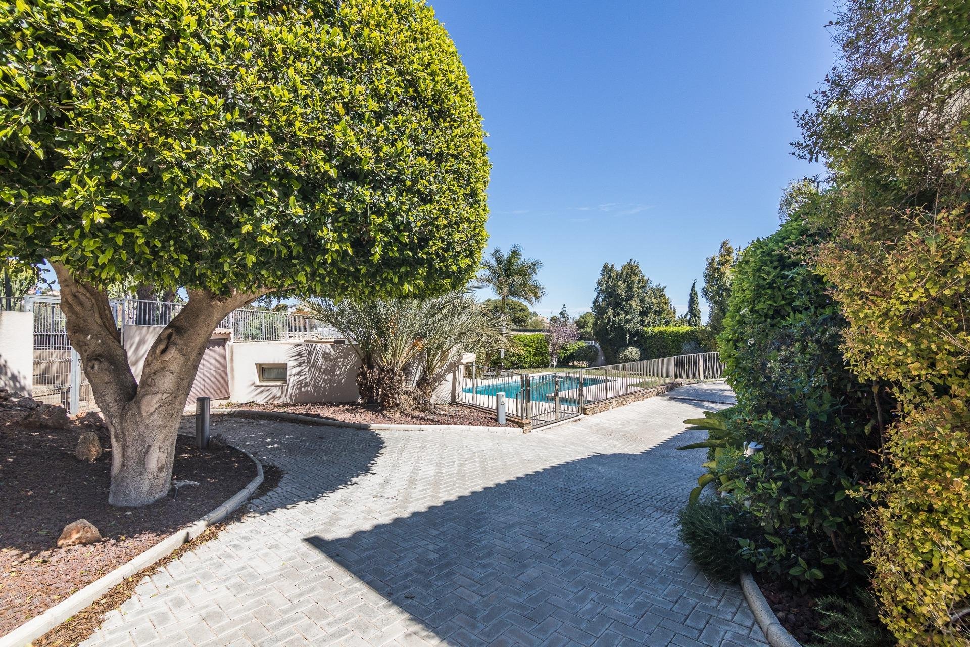Resale - Villa de Lujo - Peña las aguilas - Peña de Las Águilas