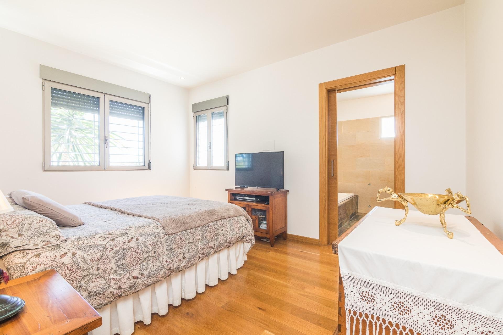 Resale - Villa de Lujo - Peña las aguilas - Peña de Las Águilas