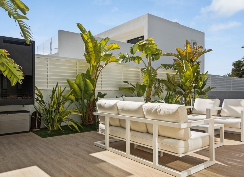 Resale - Villa de Lujo - San Fulgencio