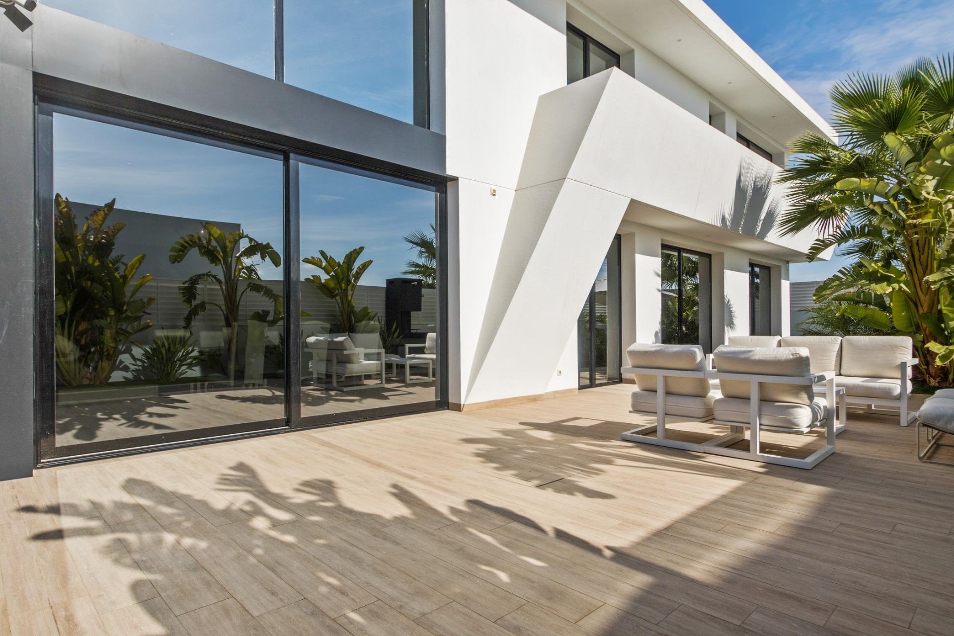 Resale - Villa de Lujo - San Fulgencio