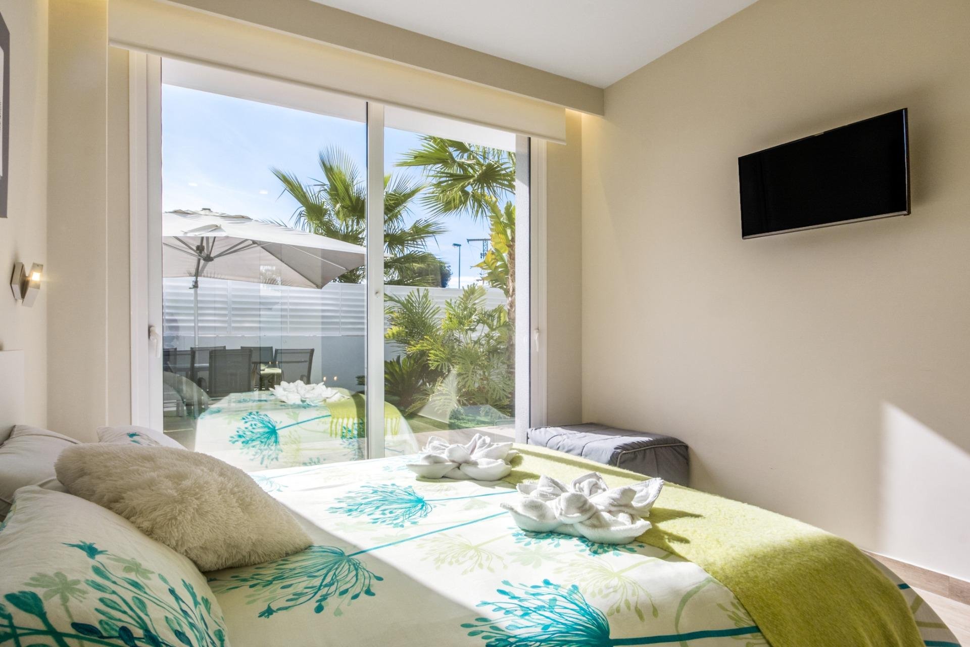 Resale - Villa de Lujo - San Fulgencio