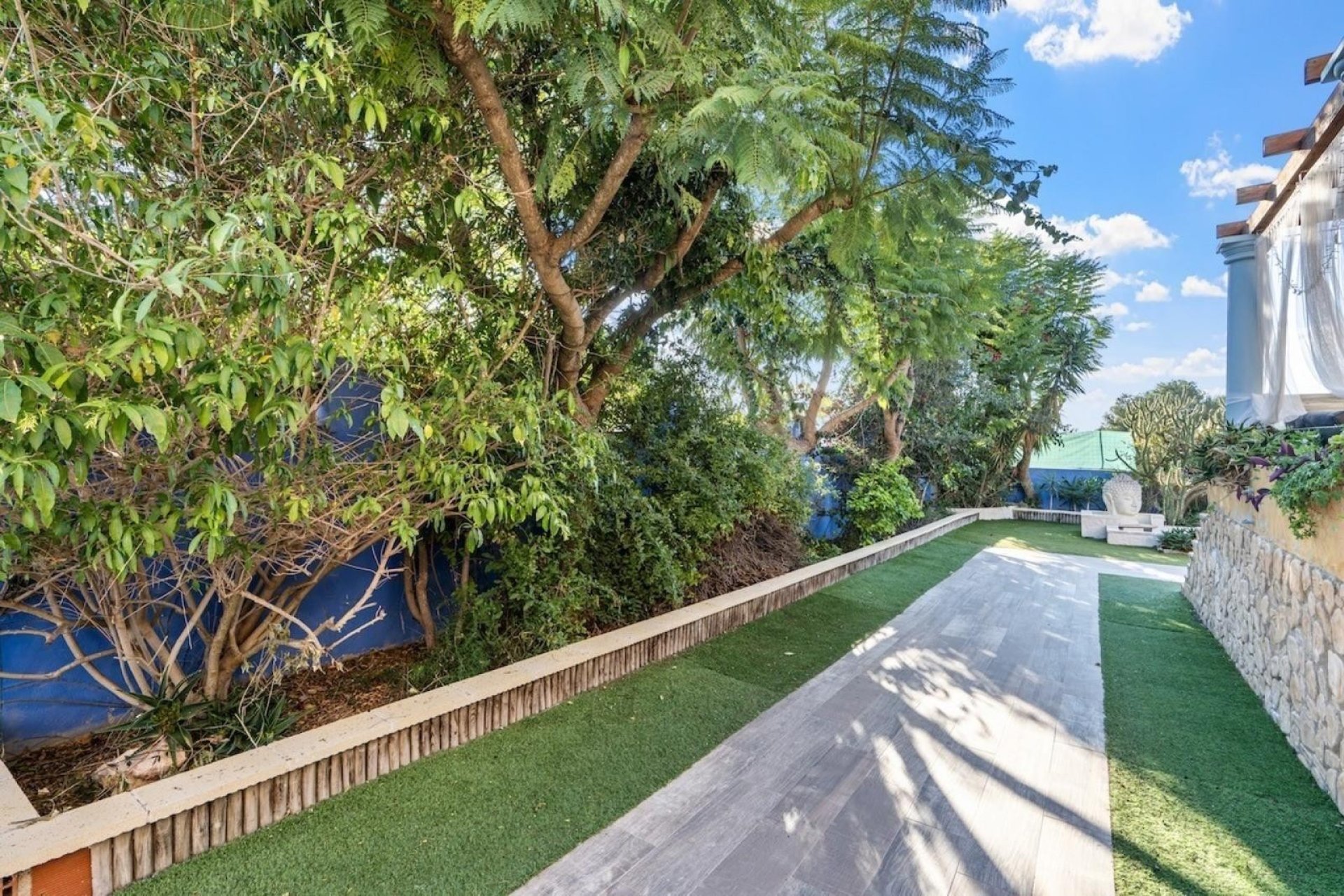 Resale - Villa de Lujo - Santa Pola