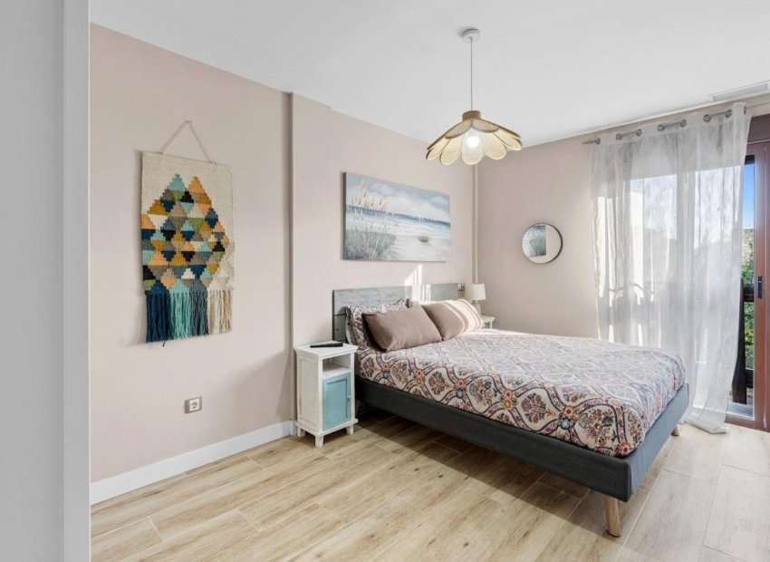 Resale - Villa de Lujo - Santa Pola