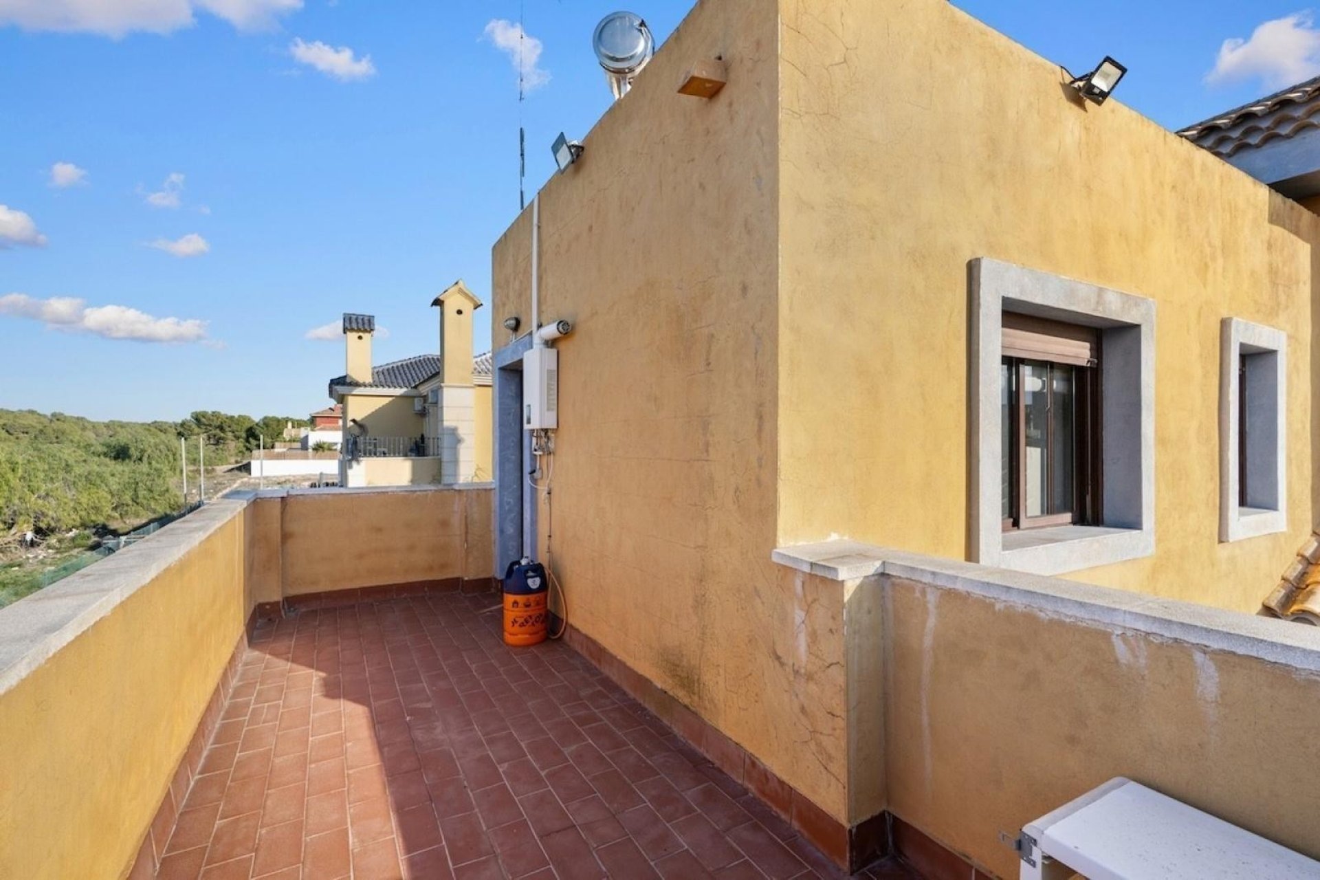Resale - Villa de Lujo - Santa Pola