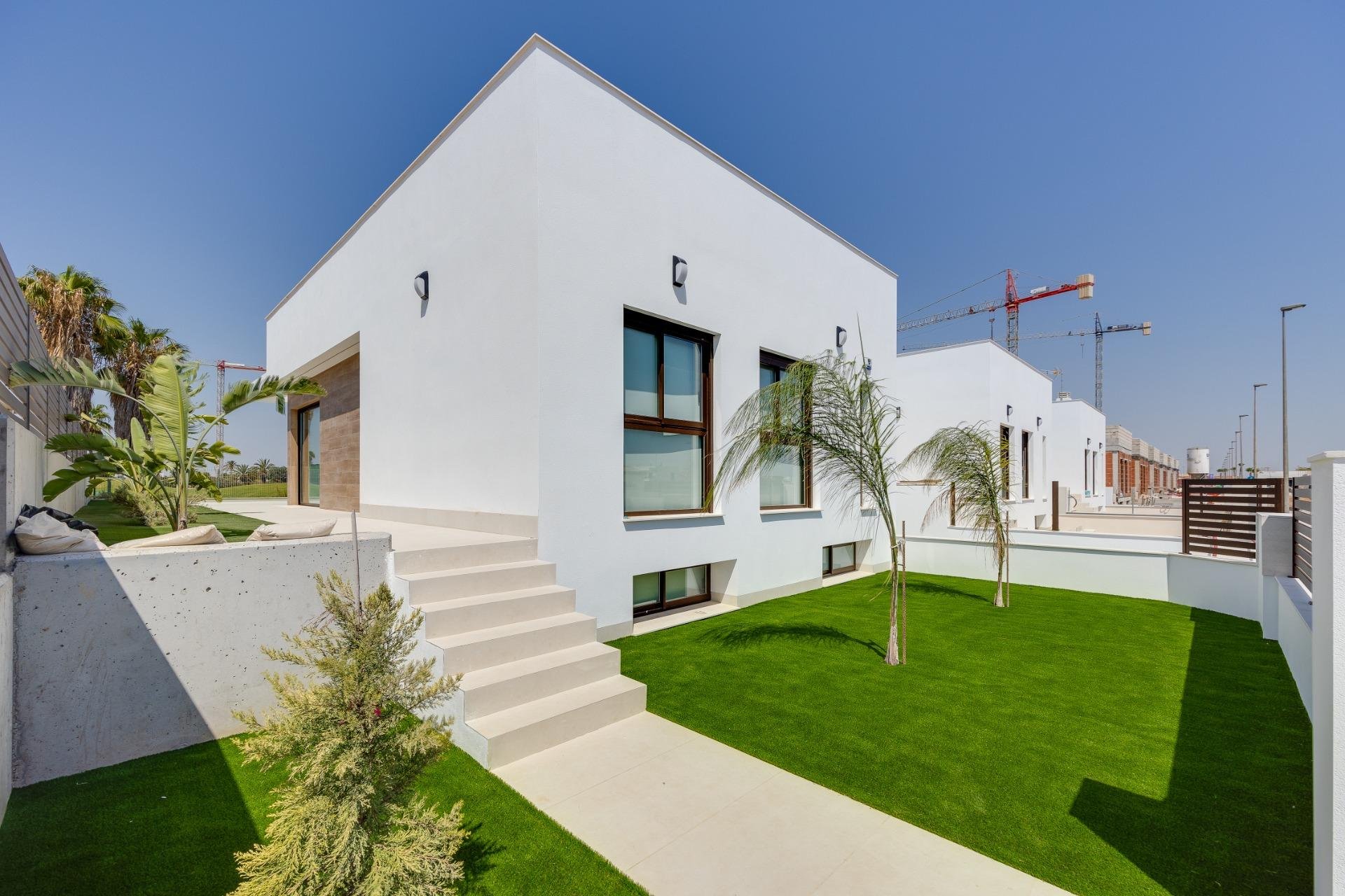 Resale - Villa - Los Alcázares - Las Lomas del Rame-Bahía Bella