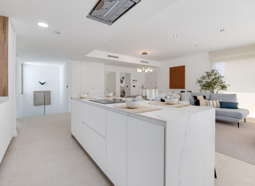 Resale - Villa - Los Alcázares - Las Lomas del Rame-Bahía Bella