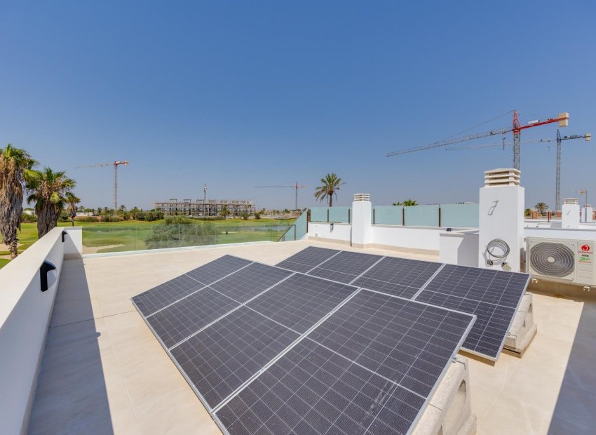 Resale - Villa - Los Alcázares - Las Lomas del Rame-Bahía Bella