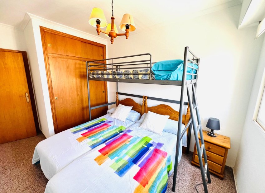 Reventa - Apartamento - Arenales del Sol